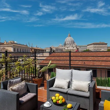 Unique View Over St. Peter's Dome! شقة *