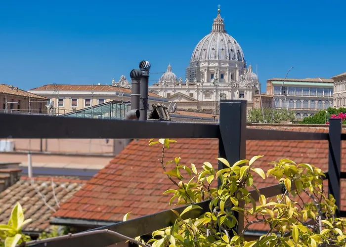 Unique View Over St. Peter's Dome! Rom