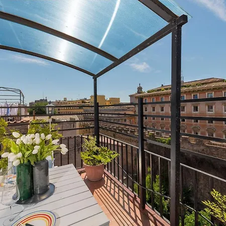 Unique View Over St. Peter's Dome! Lägenhet